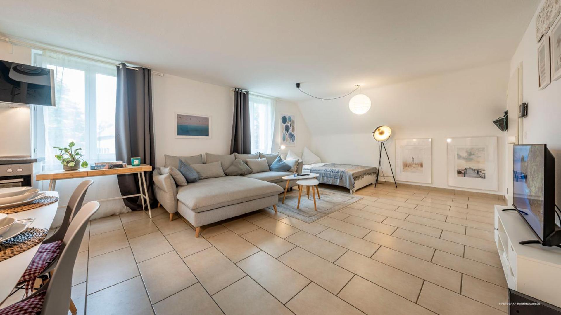 Meerdesign 75qm Helle 3 Zi. Direkt In Der Altstadt Ladenburg